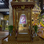 Luang Por Uttam, de monnik achter de langste houten brug van Thailand